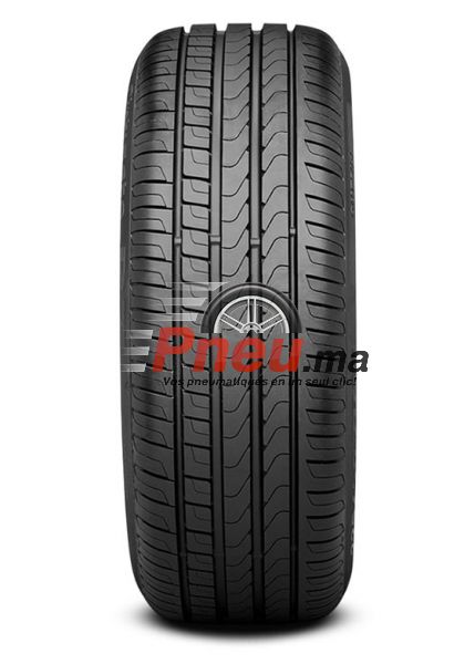 Pneu Pirelli Cinturato P7 225 40 R18 92 Y XL